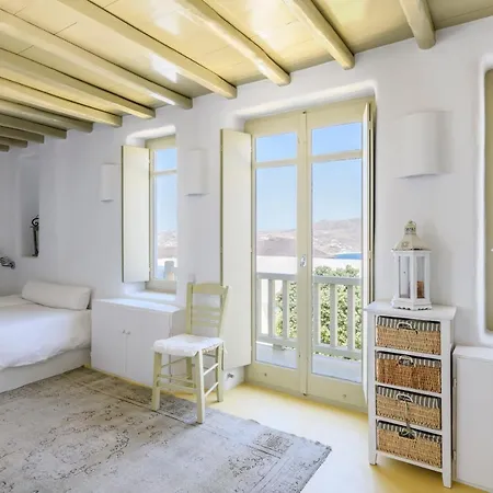 Isabella Family Close To The וילה