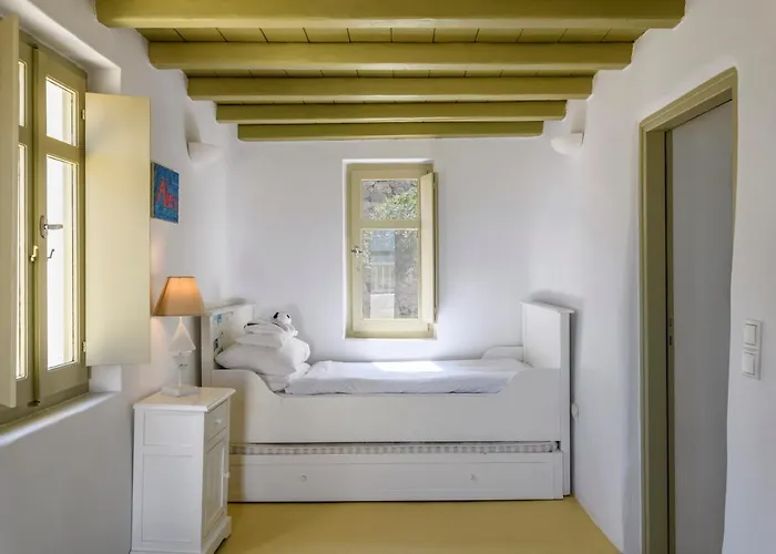 Isabella Family Close To The * فتيليا